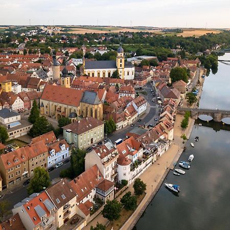 Alte Brauerei Mit Flair: Altstadt - Parkplatz - Kaffee Kitzingen Zewnętrze zdjęcie